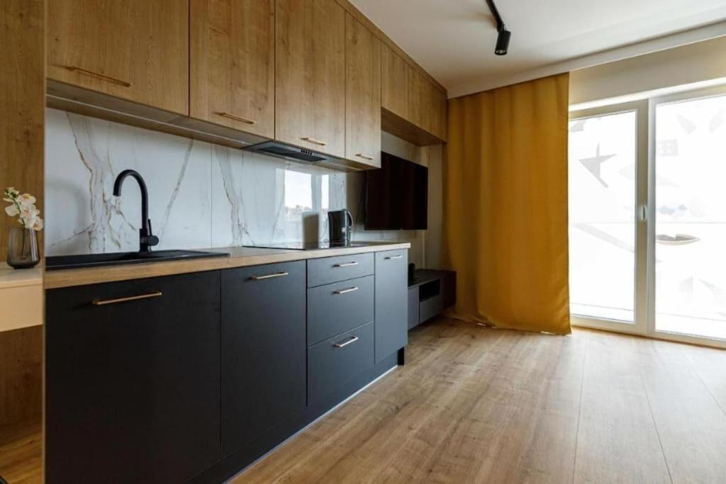 Golden Apartments Wroclaw - Cozy Studio- Odra River&Ksiecia Witolda Luaran gambar